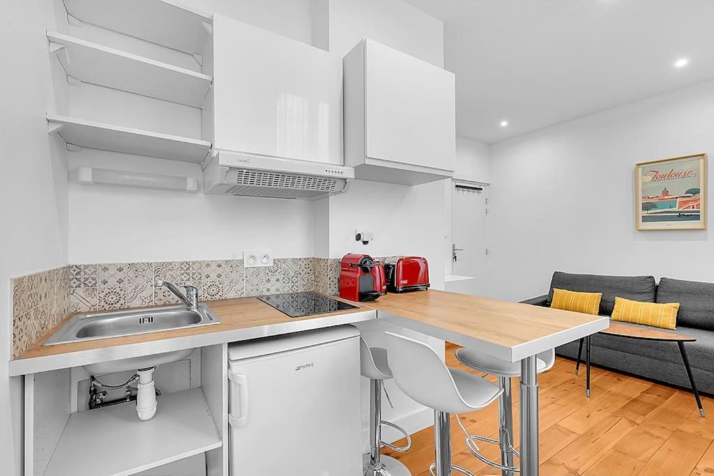 Le Cocon - T2 Cosy Hypercentre Avec Parking Daire Toulouse Dış mekan fotoğraf